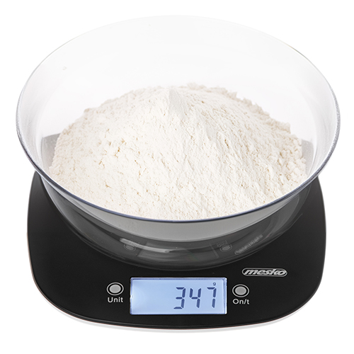 Kitchen scale with a bowl