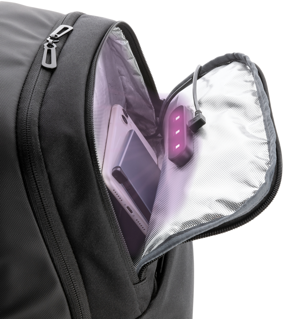 Swiss Peak laptop backpack with UV-C steriliser pocket