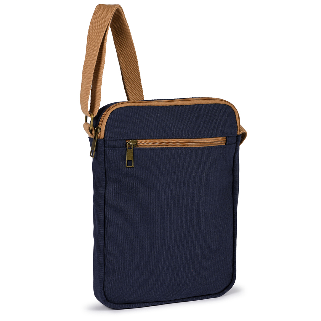 in canvas polycotton material with vintage looking. Front pocket with zipper fastener