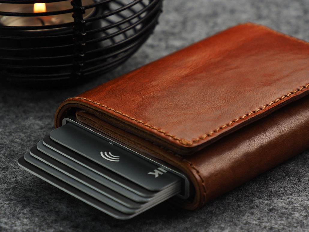 RFID wallet