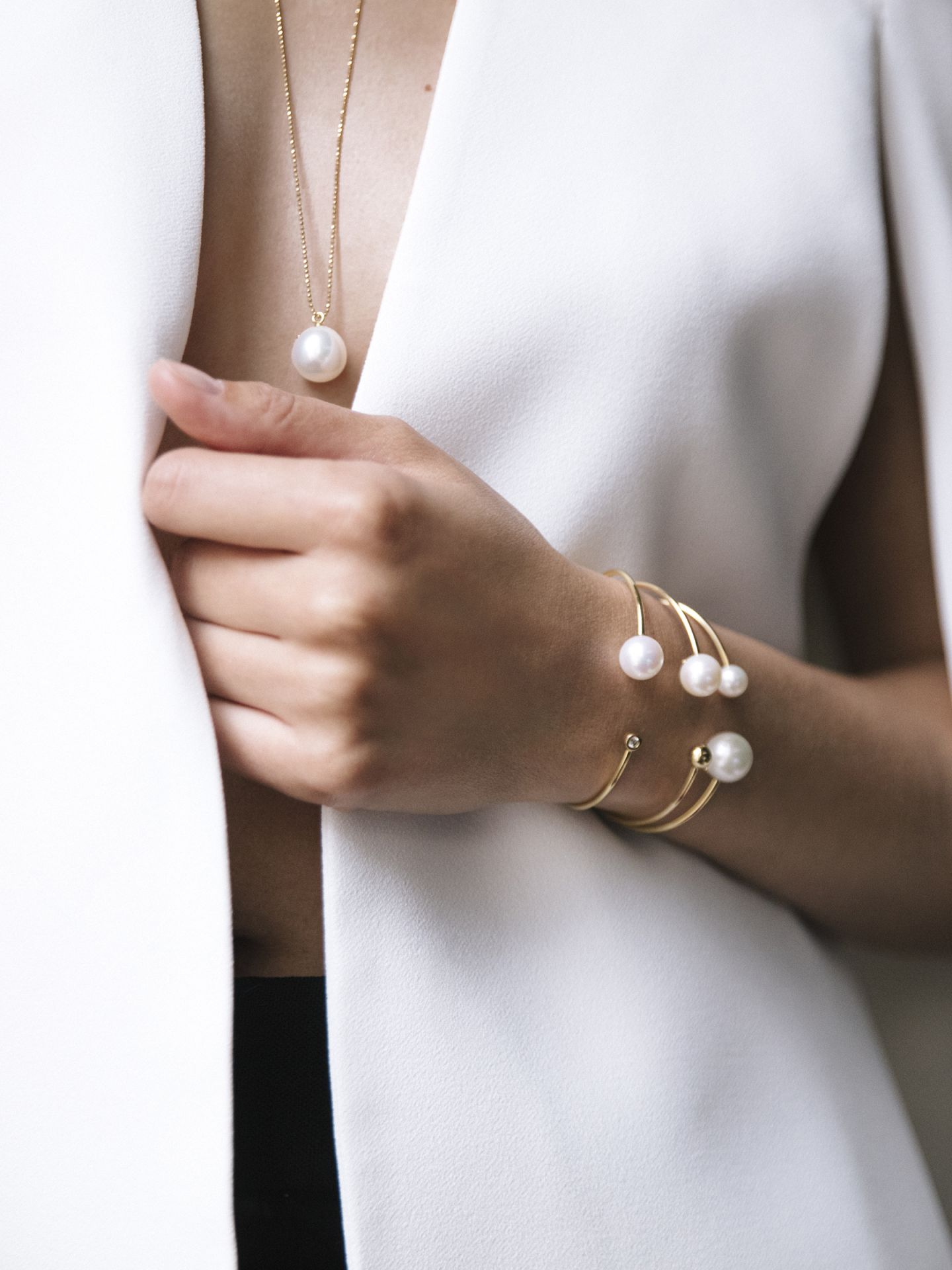 Pandantive perle Akoya 0.9 -1 cm diametru