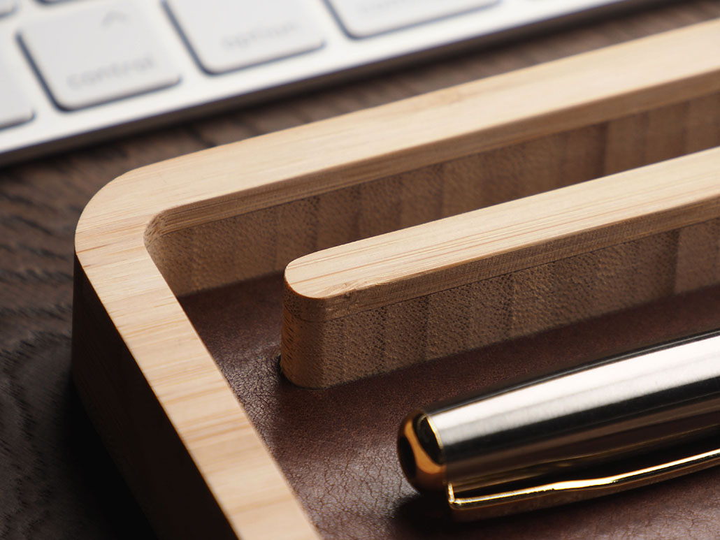 Wooden desk organiser